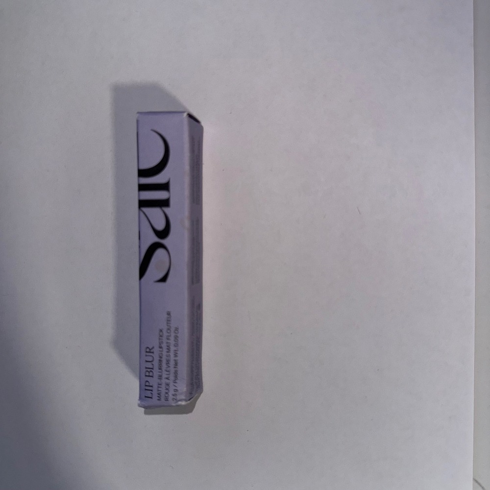 SAIE Lip‎ Blur Matte Blurring Lipstick Classic 0025 Fl Oz New